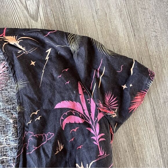 Marine Layer XS Emlyn Beach Print Midi Wrap Dress - Picture 4 of 11